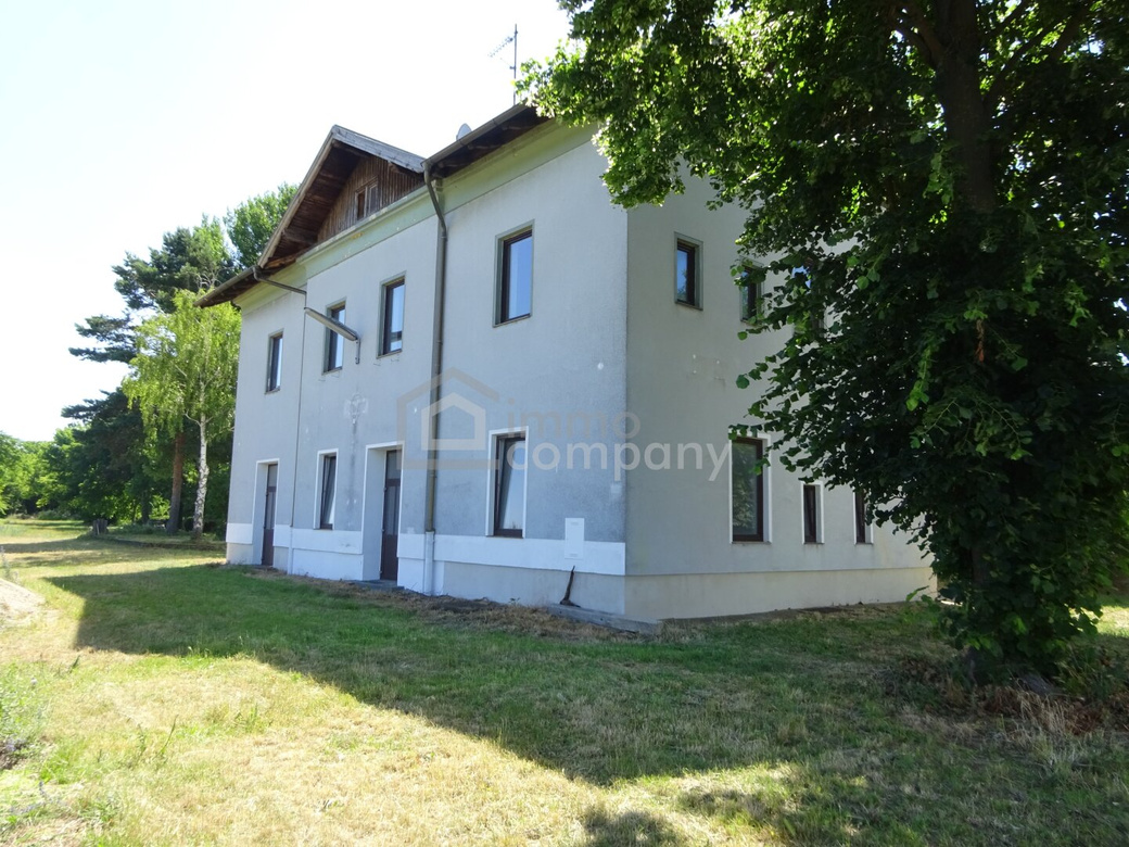 Einmalige Gelegenheit. - Bahnhofsgebäude mit über 10.000m² Grundstück!!! – Foto 2