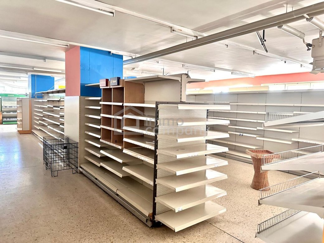 Seltene Gelegenheit nahe Klosterneuburg – vielseitige 390 m² Gewerbefläche mit Potenzial! – Foto 2