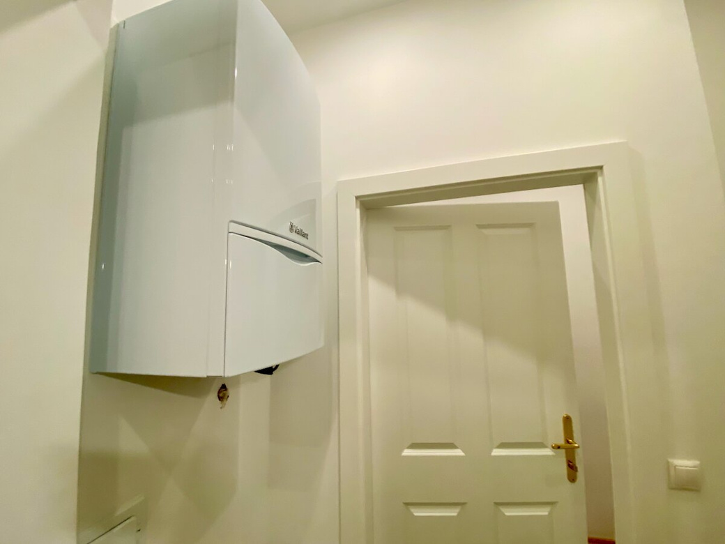 ERSTBEZUG im CHARMANTEN ALTBAU, U3 NÄHE! – Foto 8