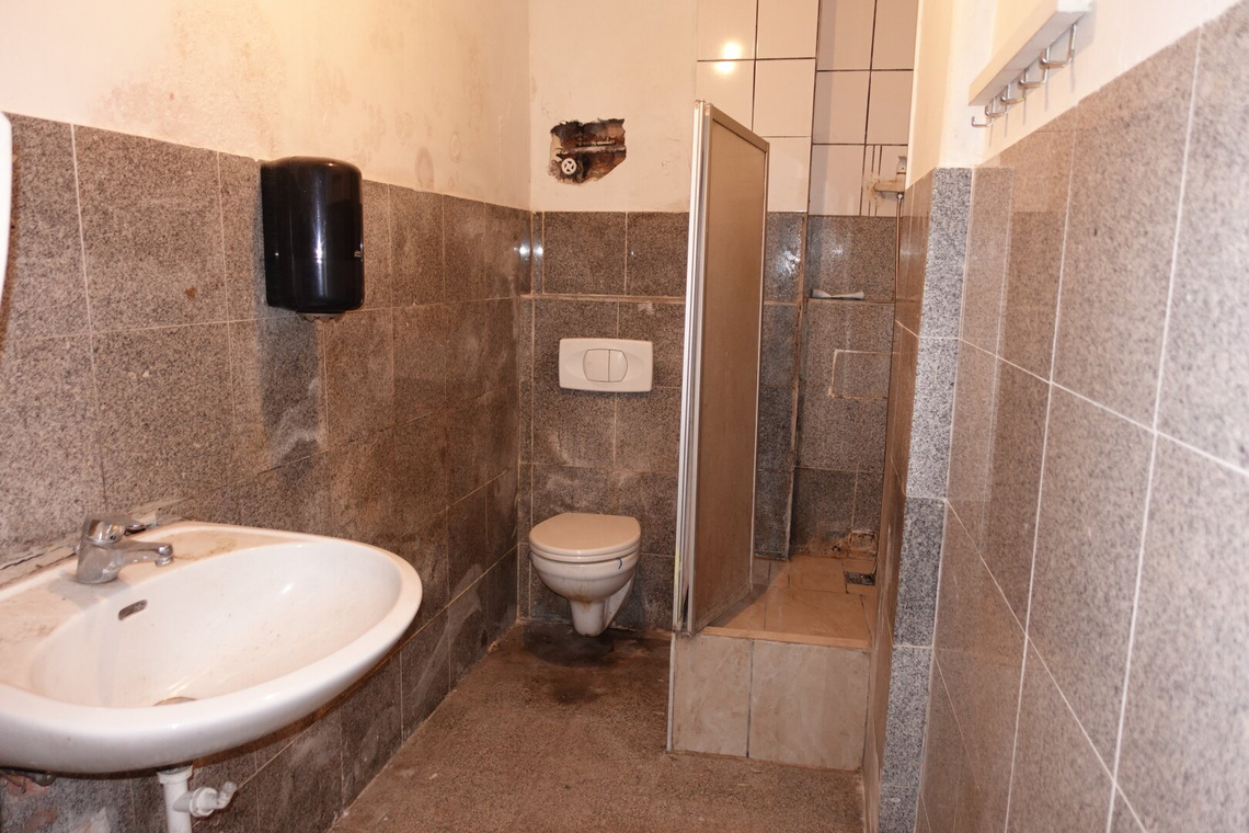 128 m² LAGERFLÄCHE - EURO 897,- Netto/Monat - NUR 1 MONAT PROVISION – Foto 9