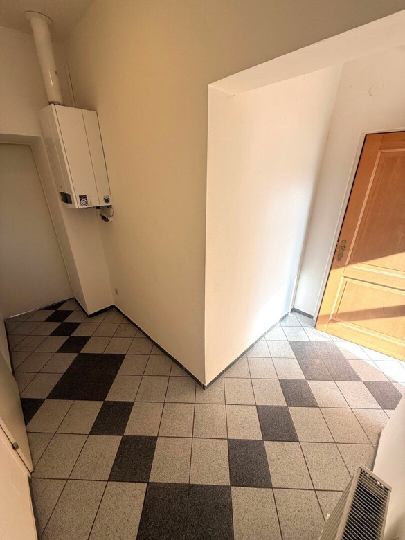 PREISGÜNSTIG NUR ca. €  3.500 pro m² - 2 Zimmer Altbauwohnung nächst Mariahilfer Straße/Westbahnhof – Foto 9