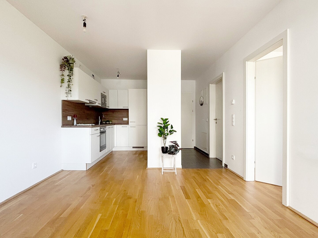 KOMPAKTE SONNIGE WOHNUNG MIT WEST-BALKON - SUPER ANBINDUNG – Foto 1