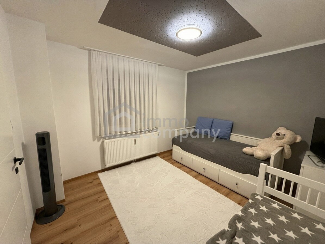 Design trifft auf Eleganz: 4-Zimmerwohnung – Foto 5