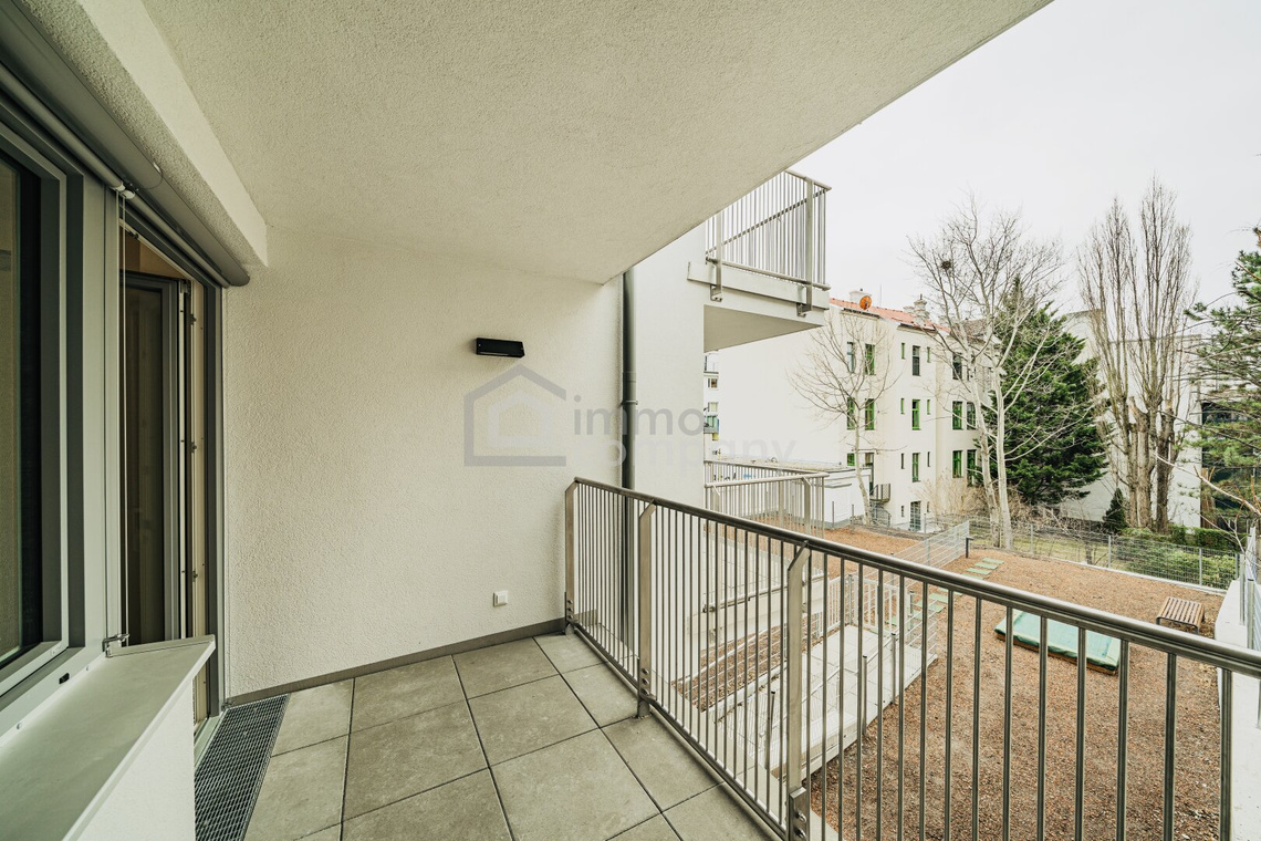Grossartige 3-Zimmer-Wohnung mit Loggia + Tiefgaragenplatz! 14. Bezirk. U4 – Foto 3