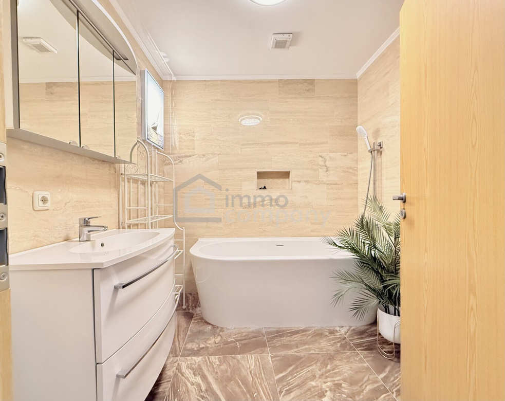 Traumhaftes Penthouse mit einzigartiger Aussicht in Wiener Neustadt – Foto 8