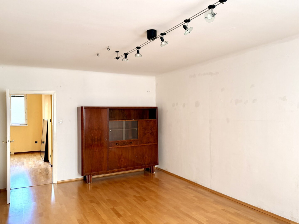 3(-4) Zimmer Wohnung in gefragter Lage, mit leichtem Renovierungsbedarf" – Foto 9