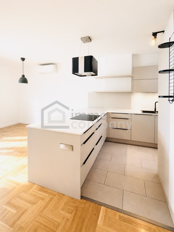 Ideales Zuhause für ein glückliches Familienleben! Wunderschöne Aussicht und eine großartige Lage! 21.Bezirk – Foto 3