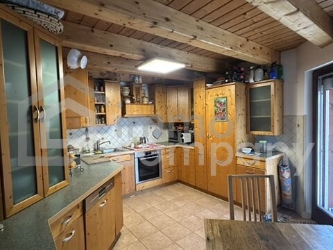Haus in Schrebergartensiedlung, ständig Bewohnbar, Balkon, Terrasse, Pool, Gartenhütte und mehr. – Foto 2