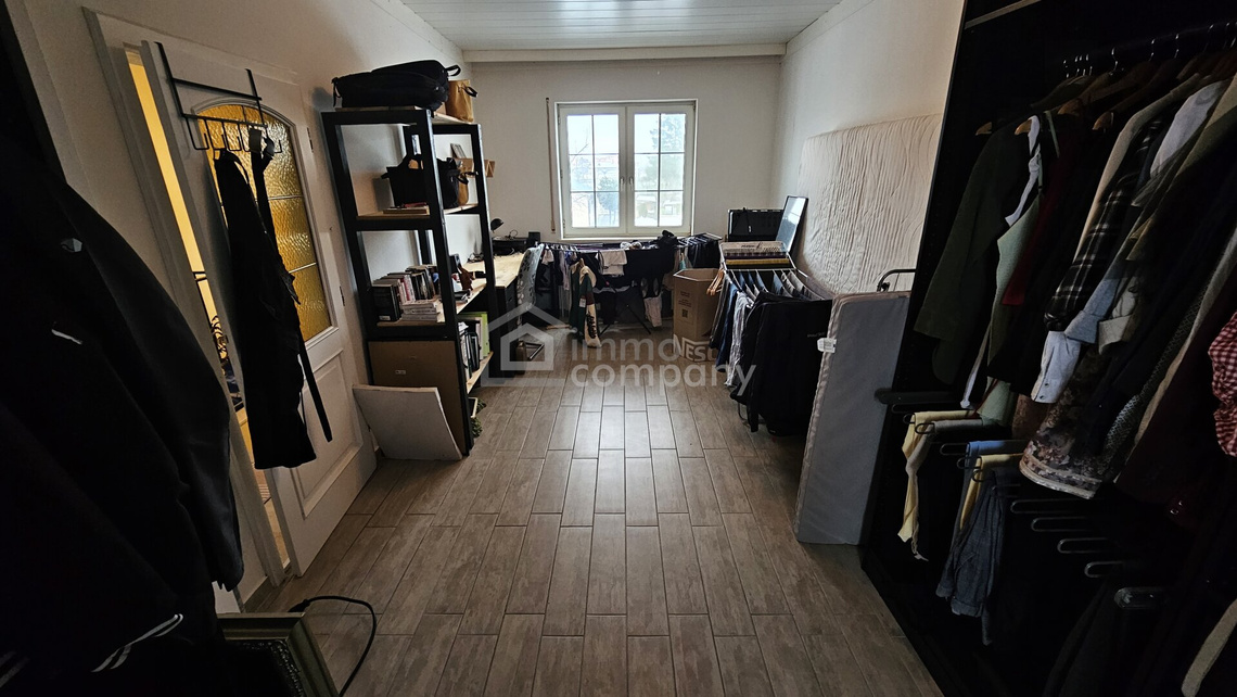 8 Zimmer, 2 Küchen, Lagerplatz ohne Ende und viel Garten - Was willst du mehr? Haus in Mannersdorf/Leithagebirge zu verkaufen! – Foto 7