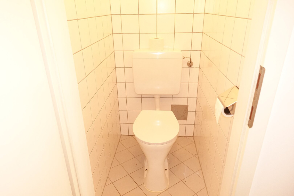 Überraschend großzügig: 62 m² Garconniere mit separater Küche - GLEICH BEI U3 KARDINAL-NAGL-PLATZ – Foto 10