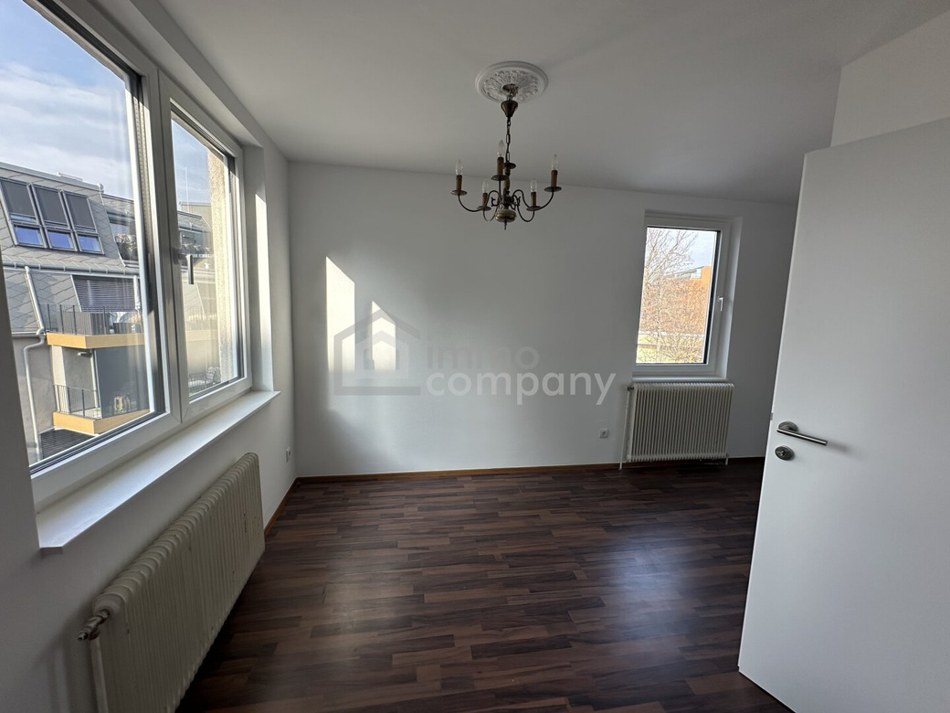 Lichtdurchflutete 3-Zimmer-Wohnung mit 130 m2 und Balkon in 1210 Wien – Ihr neues Zuhause wartet! – Foto 6