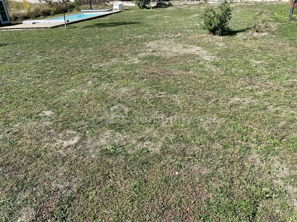 Das Badevergnügen ist schon da! 765 m² Baugrundstück mit Pool und Burgblick in Seebenstein – Foto 6