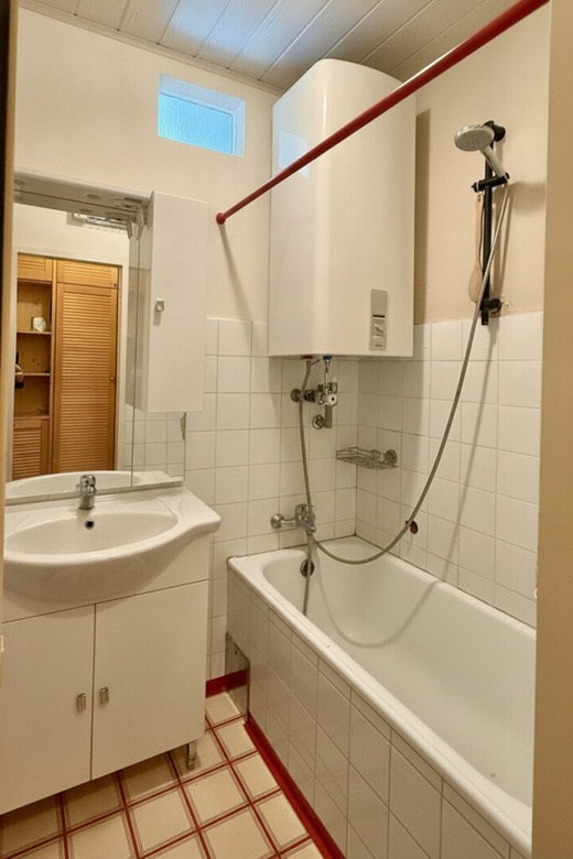 Voll möblierte Wohnung inkl. Garagenbox / Hofruhelage – Foto 11