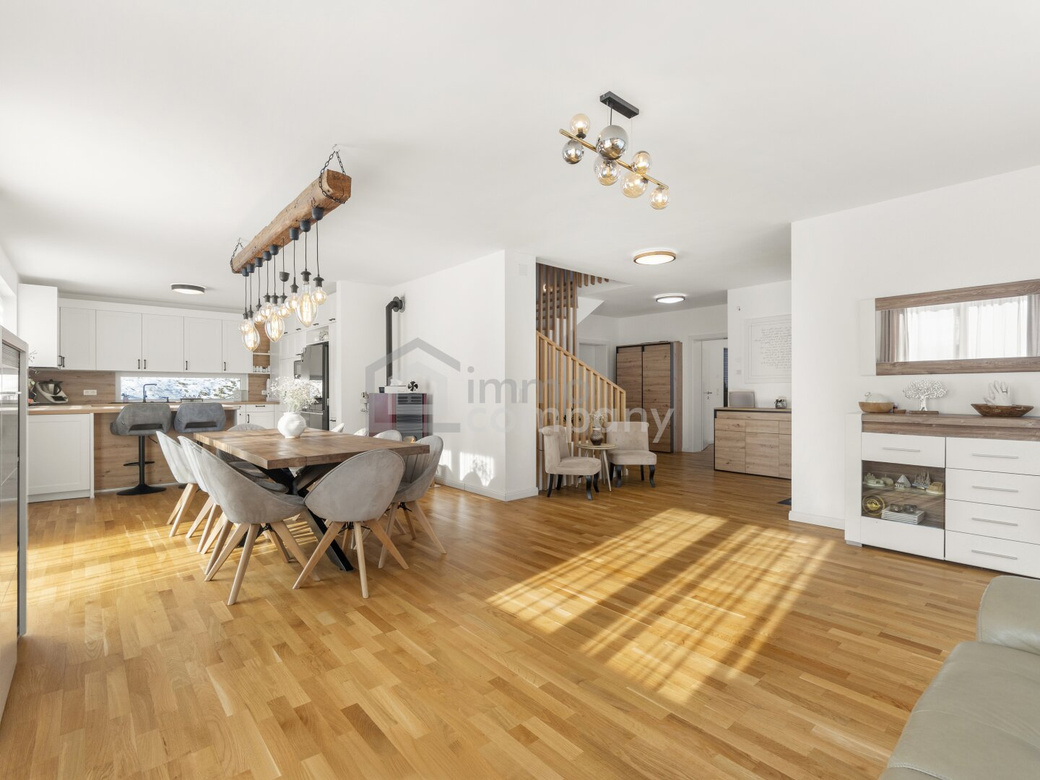 🏡 Traumhaus mit 240 m² Wohnfläche – Viel Platz für die ganze Familie – Foto 2