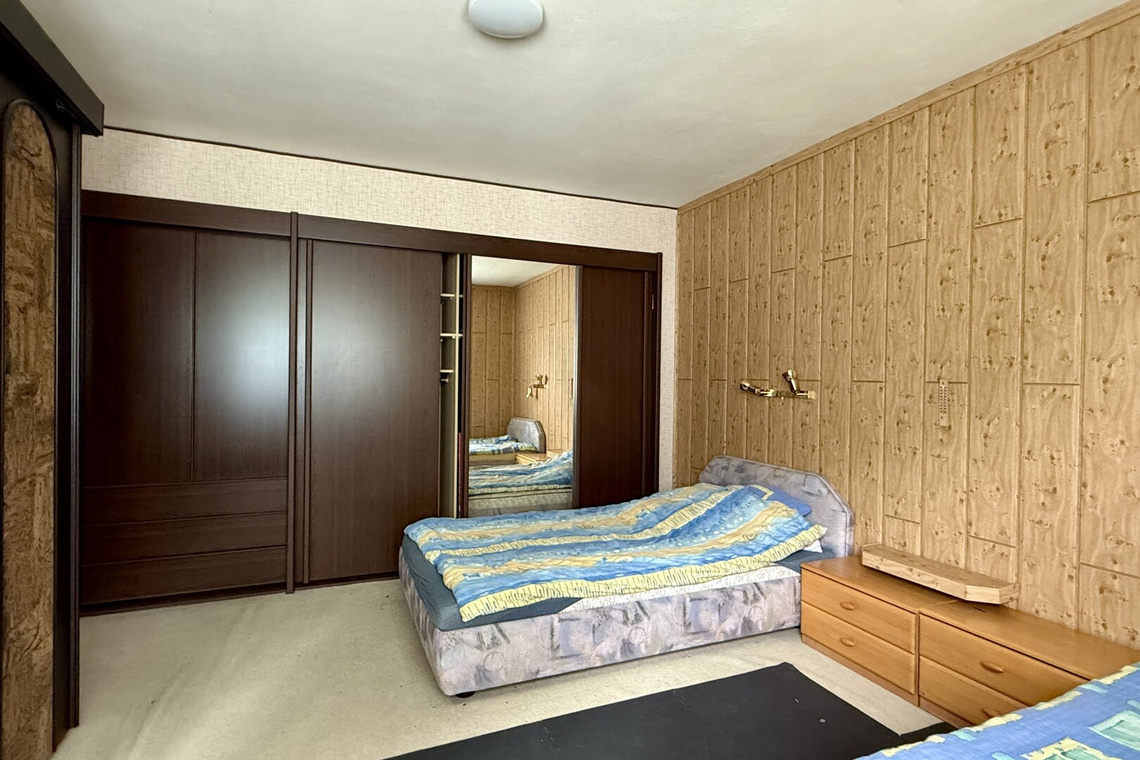 Voll möblierte Wohnung inkl. Garagenbox / Hofruhelage – Foto 7
