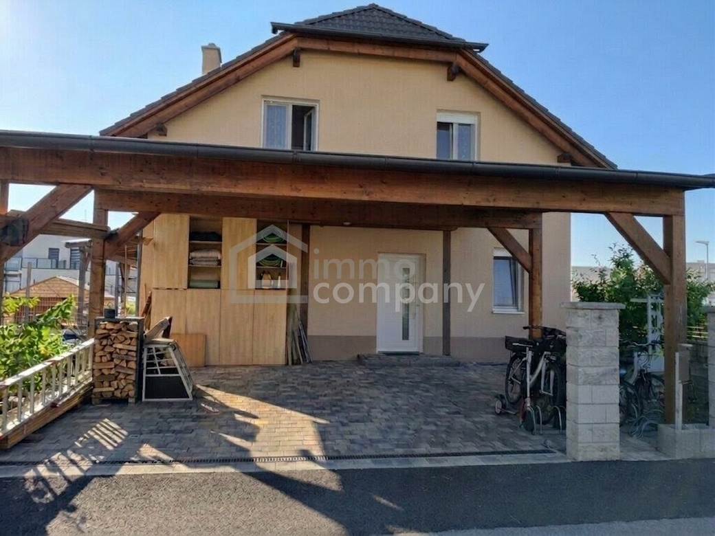 Neuwertige Doppelhaushälfte in Wiener Neustadt, 4 Zimmer, Garten, Terrasse, 3 Bäder! – Foto 1