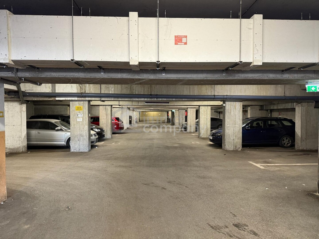 PREISHIT! Sonnige 3-Zimmer-Wohnung mit Balkon und Tiefgaragenstellplatz – Foto 8