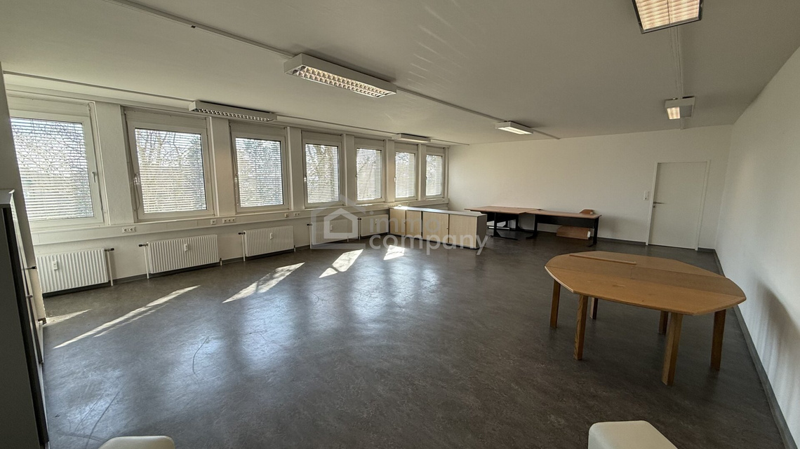 Viel Raum, viel Licht – 90 m² Büro in verkehrsgünstiger Lage – Foto 6