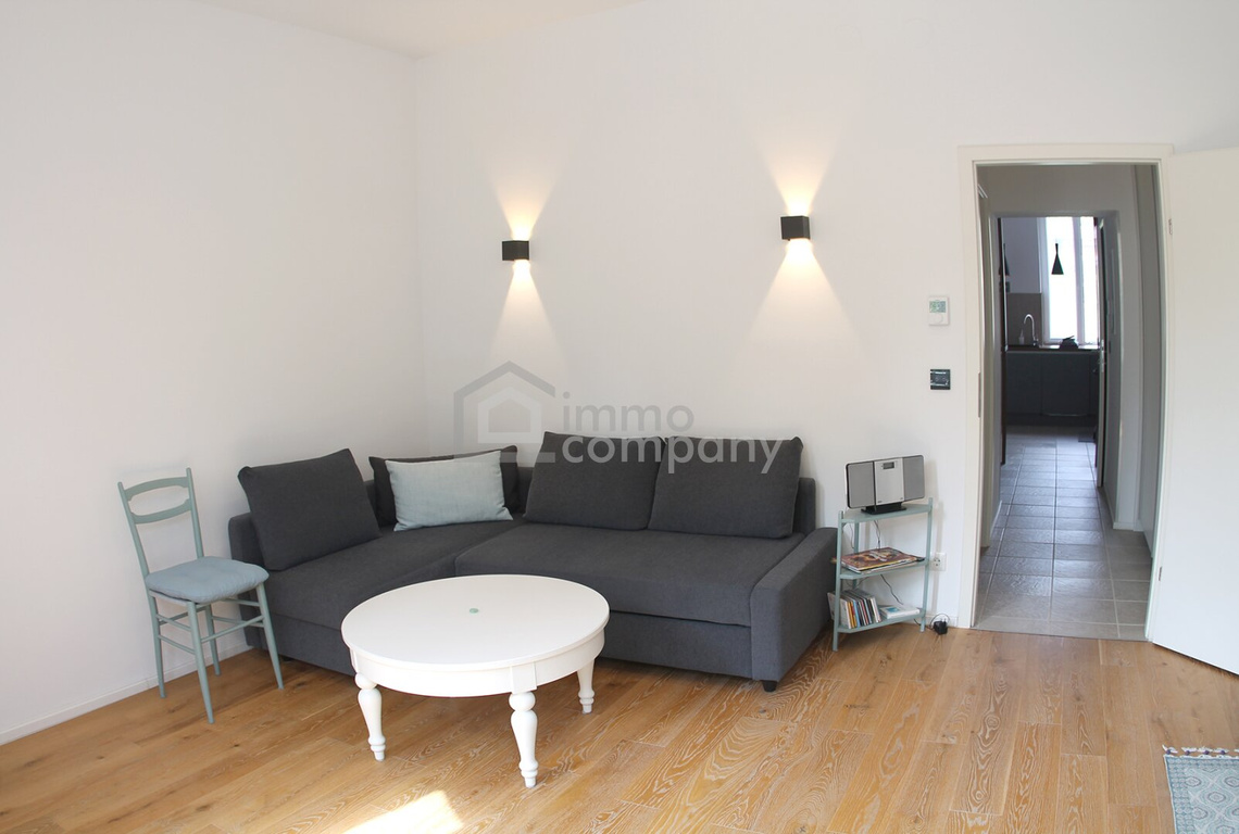 Exklusive Singlewohnung mit Garten – top saniert, komplett eingerichtet & nur 30 Minuten nach Wien – Foto 3