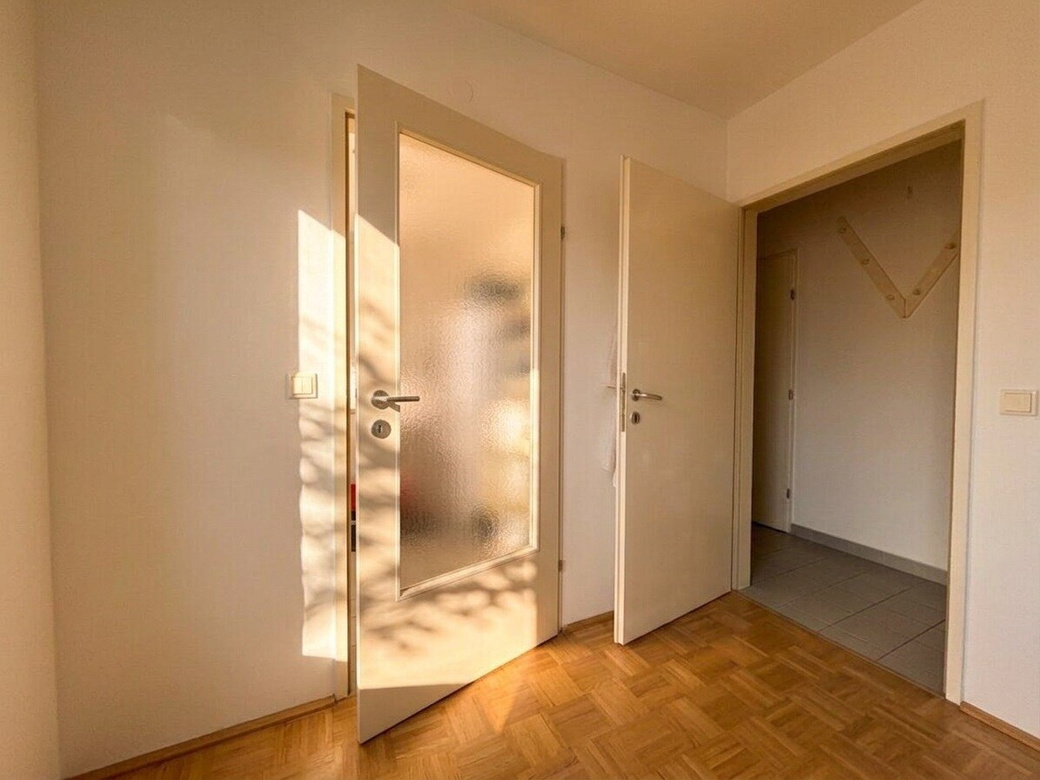 2-Zimmer Wohnung in Ruhelage mit Tiefgaragenplatz – Foto 5