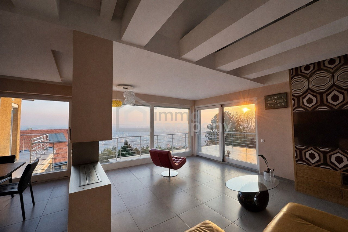 BUDAPEST’S FINEST | SKY PENTHOUSE-VILLA | 60 m² PANORAMA-TERRASSE | ULTRA-LUXUS IN DEN BUDA HILLS – Foto 3