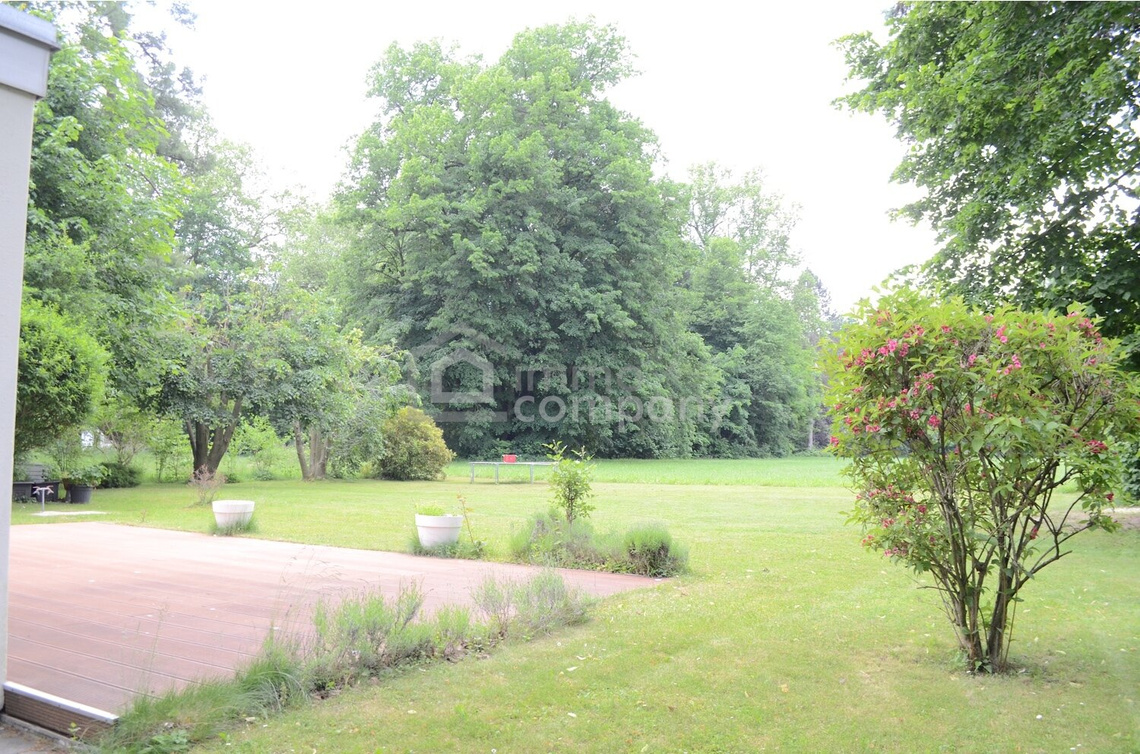 SELTENE GELEGENHEIT!!! Paradiesisches Eigenheim im SCHLOSSPARK SEEBENSTEIN - Keine PACHT! – Foto 2