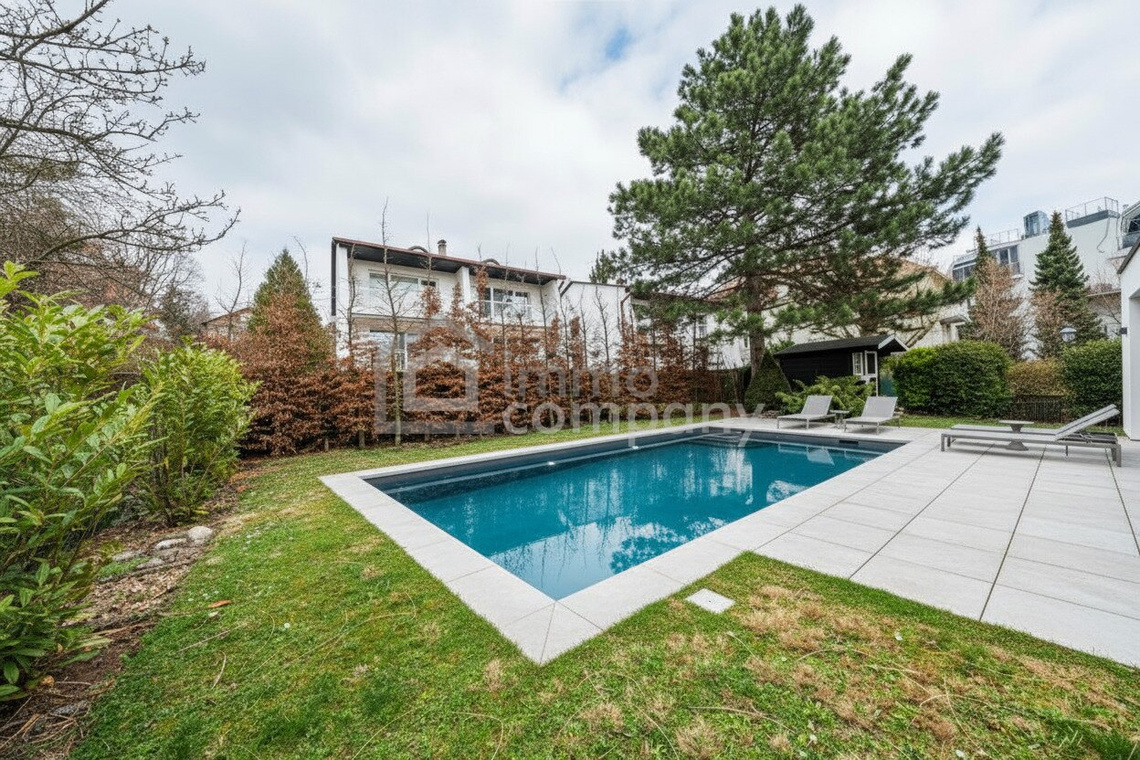 Potential - Altbaucharmante Familienvilla mit 9 Zimmern auf 3 Ebenen in Grinzinger Best Lage – Foto 12