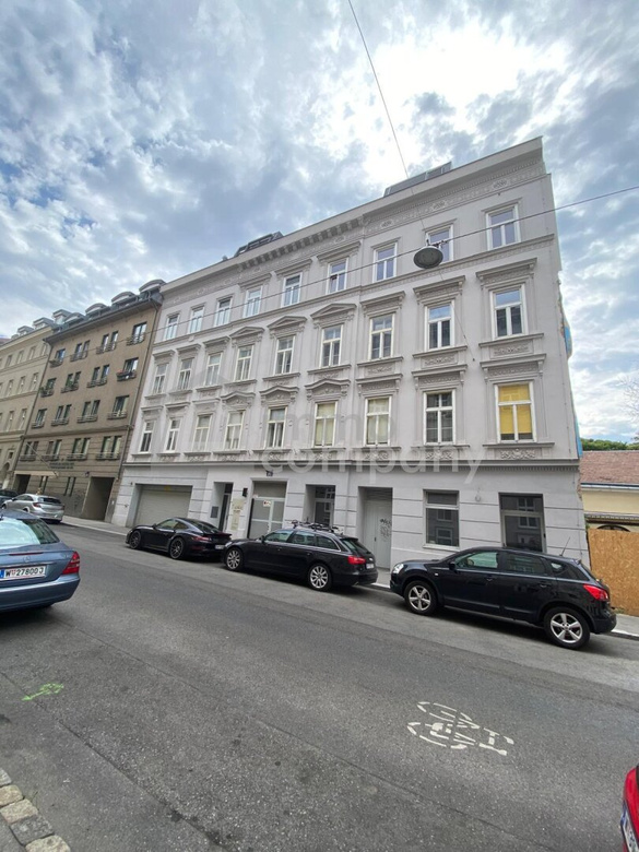 Schöne Altbauwohnung in ausgebauten Altbau – Foto 3