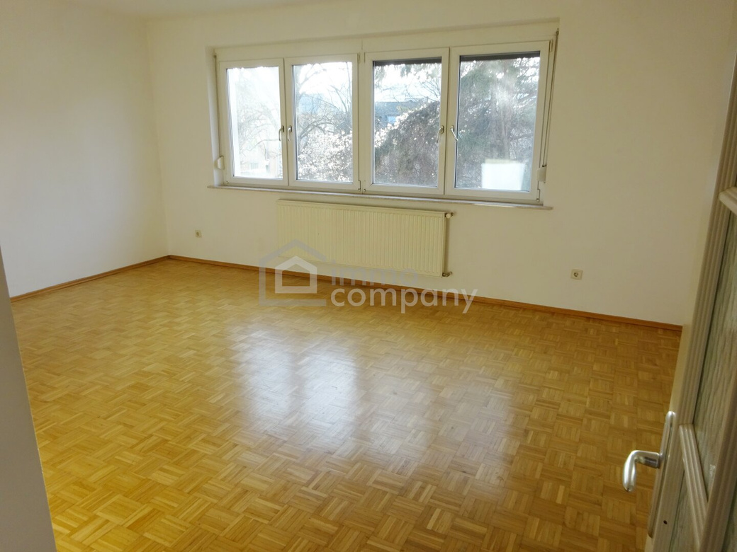 Helle 3-Zimmer-Wohnung mit großer Terrasse in Langenzersdorf! Miete 1490.- inkl. WW& HZ!!! – Foto 3