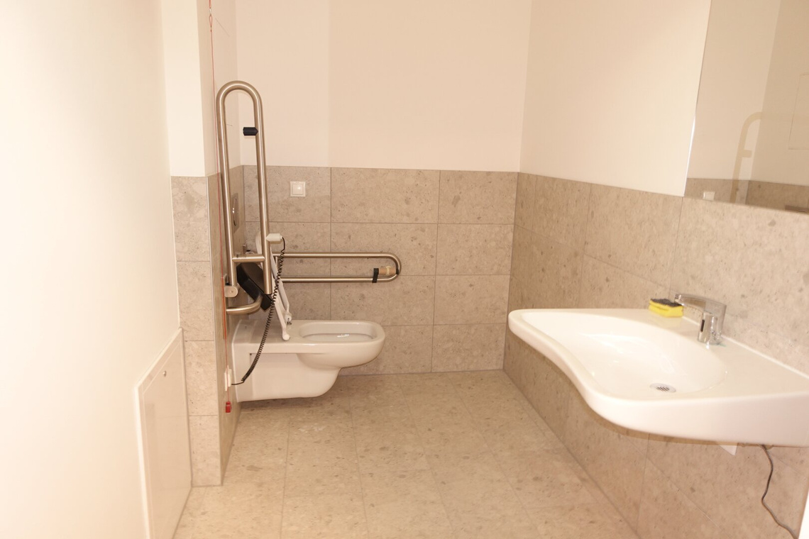 63 m² Geschäftslokal plus 40 m² Lager - ERSTBEZUG – Foto 7
