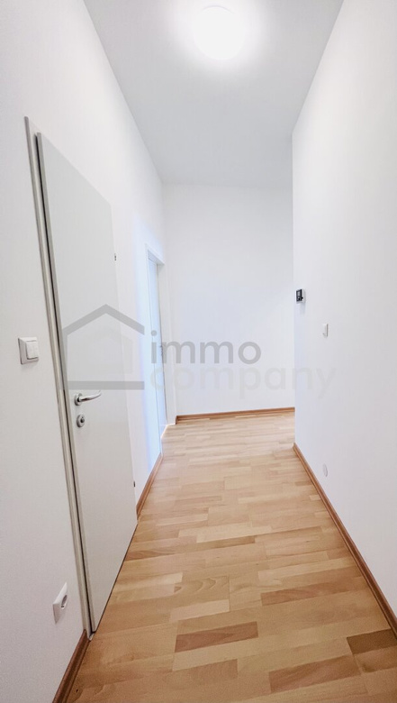3-Zimmer - Wohnung mit atemberaubendem Blick auf die Stadt im Zentrum des 12. Bezirks! U4 und U6! BB und Schnellbahn – Foto 5