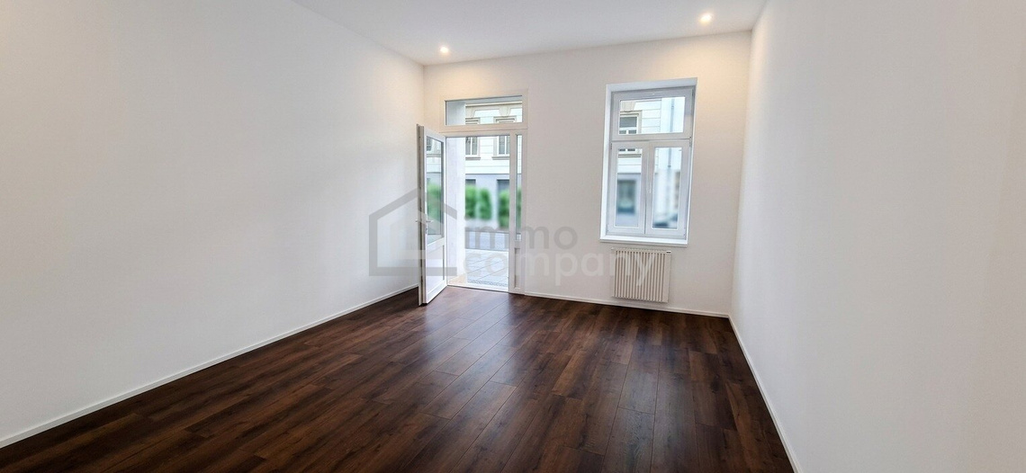 Erstbezug nach Generalsanierung Büro/Praxis in 50m² mit 2 Räumen, Teeküche nahe Tivoligasse ! – Foto 1
