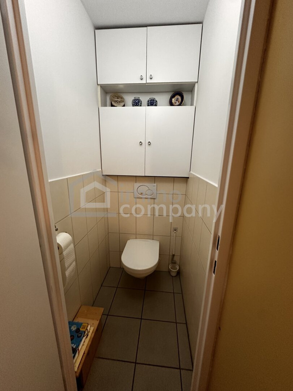 Helle 3-Zimmer-Wohnung mit Loggia, Einbauküche und Stellplatz in 1220 Wien – Foto 9