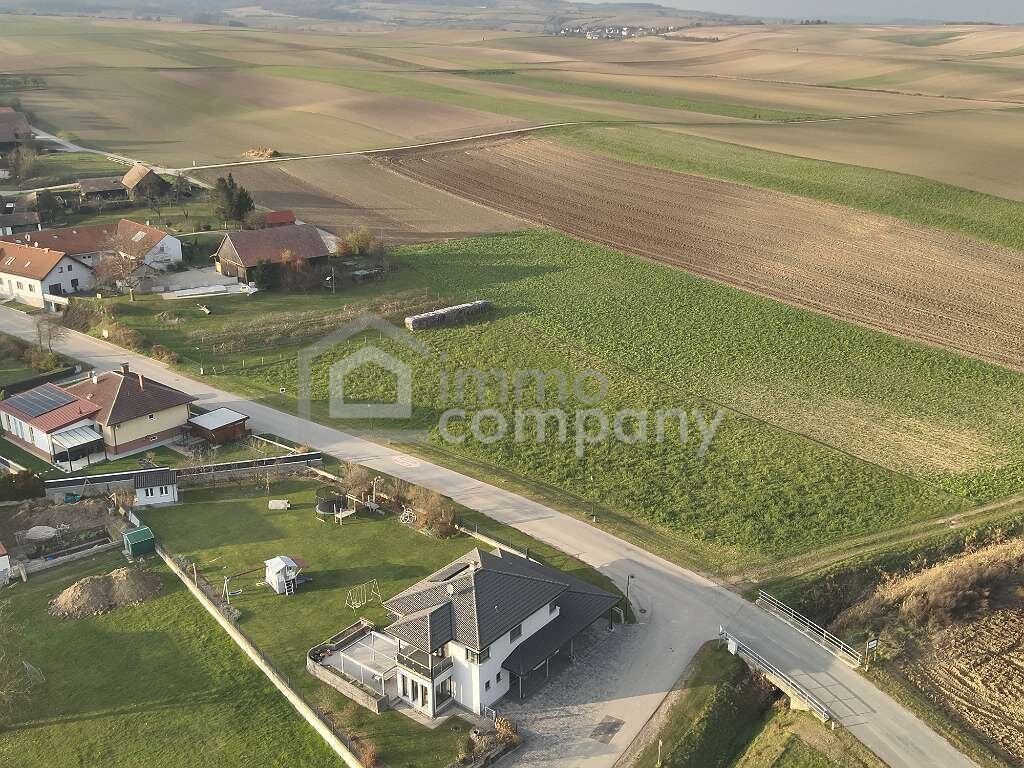 TRAUMHAFTES BAUGRUNDSTÜCK!!! in Unterparschenbrunn - 766m² für Ihr Eigenheim! – Foto 1