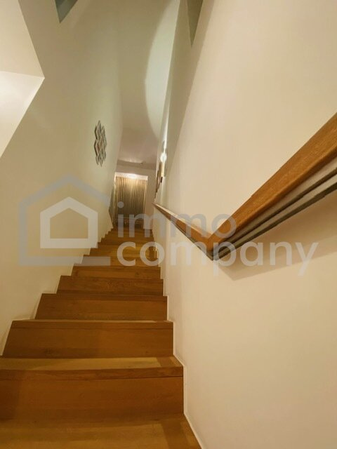 WUNDERSCHÖNES PENTHOUSE - 2 GROSSE TERRASSEN - ELITÄRES WOHNEN - 4 ZIMMER- GARAGENPLATZ  ZUR ANMIETUNG – Foto 10
