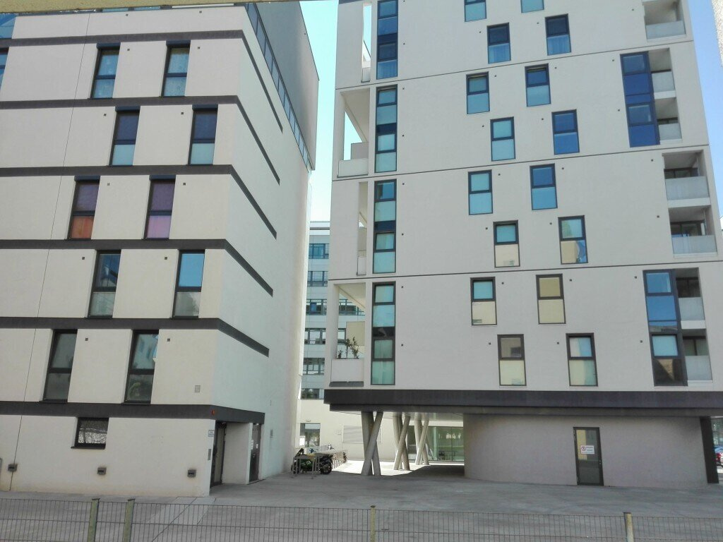 neuwertige 2-Zimmer-Wohnung mit Balkon inkl. WM-HZ, Nähe U4-Schönbrunn! – Foto 1