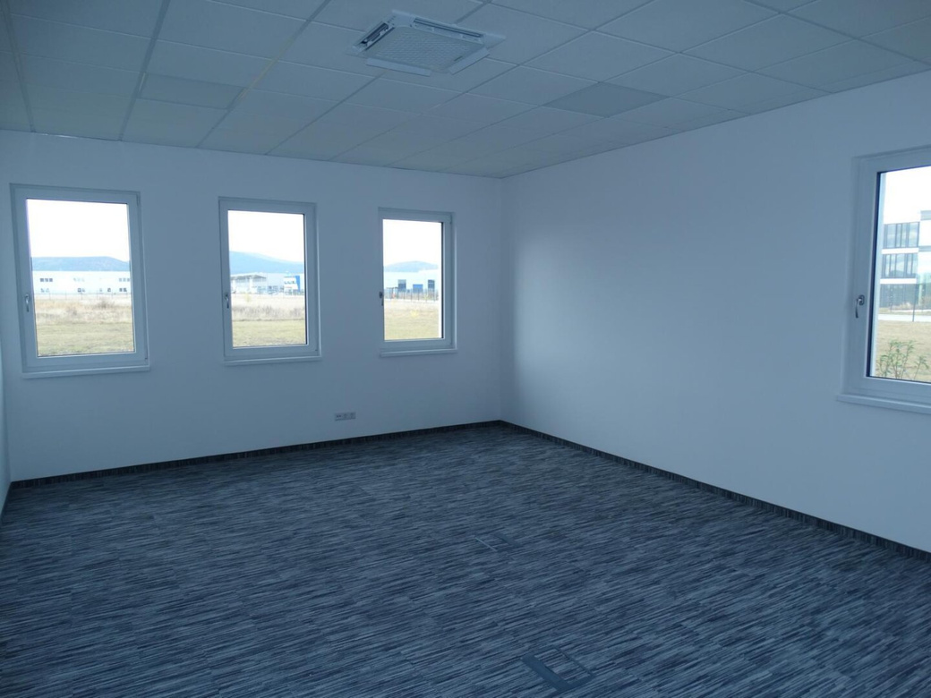 MIETBÜRO Nr.7 im OG - Südseite noch frei ! – Foto 2
