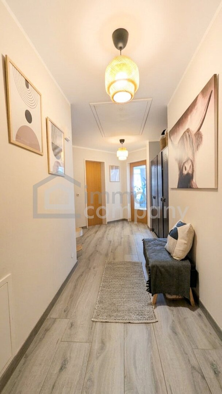 Hochwertig renovierte 4-Zimmer-Dachgeschosswohnung mit Bergblick in Vandans | 88m² Wfl. | 1 Garagenstellplatz & 1 Außenstellplatz | ruhige Sackgassenlage – Foto 12