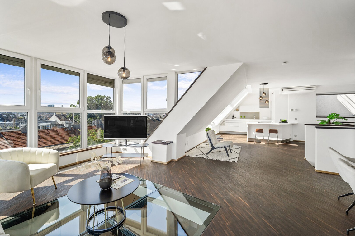 Exklusive Dachgeschoss-Maisonette mit Terrassen & 360° Panoramablick – Foto 3
