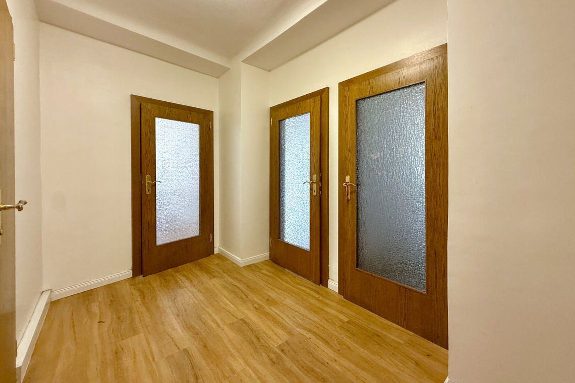 3 Zimmer Wohnung mit separater Küche und Balkon – Foto 2