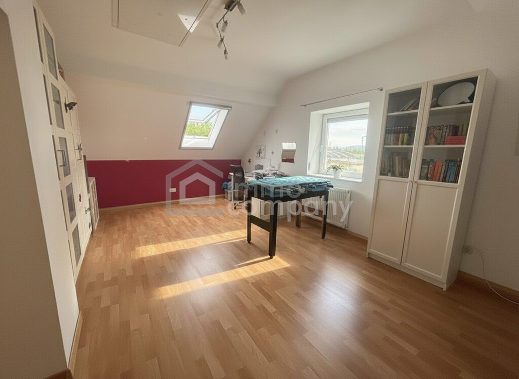 Wohnkomfort! Saniertes & Modernisiertes Einfamilienhaus auf Doppelgrundstück in Lassee, mit Garten, Carport & Salzwasserpool! – Foto 10