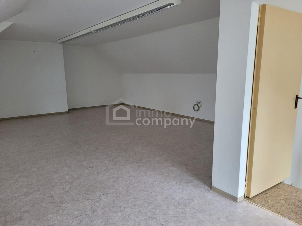 Freistehendes Wohnhaus, Büro, Ordination, in bestem Bauzustand im Zentrum – Foto 10
