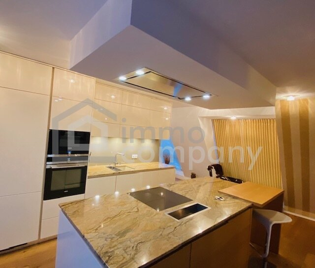 WUNDERSCHÖNES PENTHOUSE - 2 GROSSE TERRASSEN - ELITÄRES WOHNEN - 4 ZIMMER- GARAGENPLATZ  ZUR ANMIETUNG – Foto 8