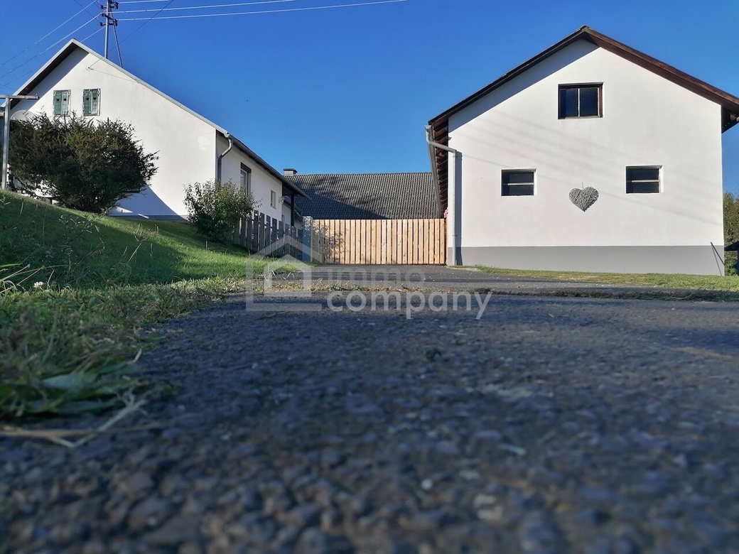 Schöner Selbstversorgerhof in Thermenumgebung mit ca. 1,4 ha Grund – Foto 1
