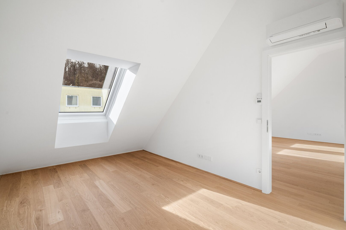 Exklusive 4 Zimmer DG-BALKON-Wohnung - Qualität auf höchstem Niveau – Foto 8