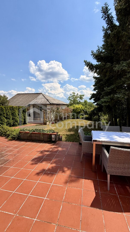 Großzügiges Einfamilienhaus mit Wintergarten, Vollkeller, Garage & schönem Garten in ruhiger Wohnlage – Foto 8