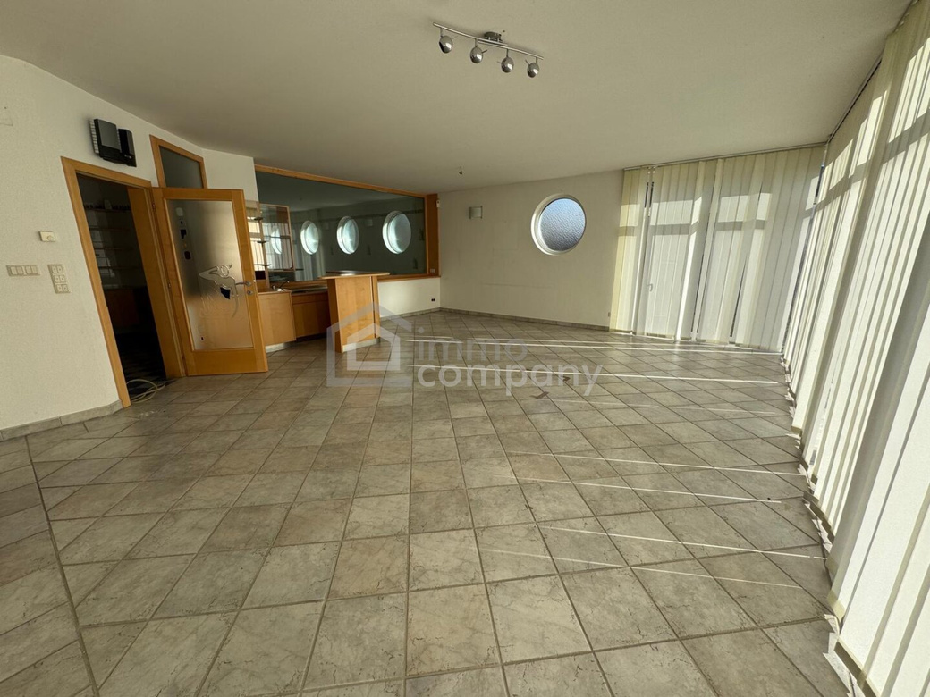 Großzügige Wohnhaus in Zeltweg – 299 m² Wohnfläche, eigener Wellnessbereich, Pool & vielfältige Nutzungsmöglichkeiten – Foto 5
