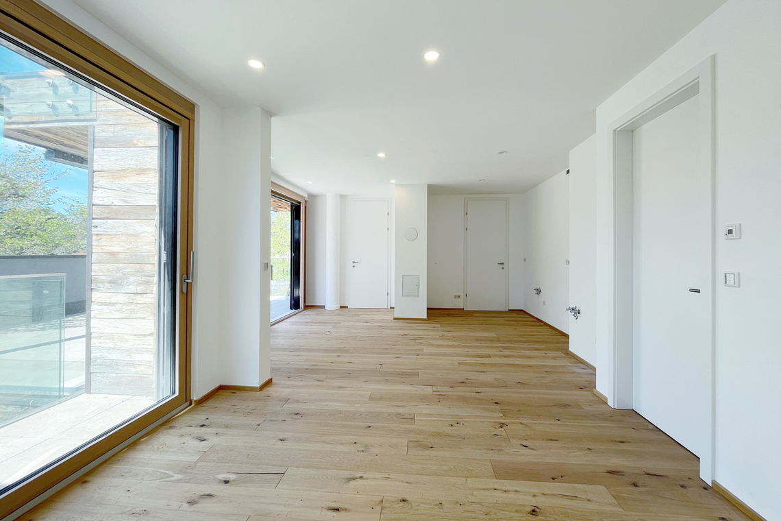 Westseitige 3 Zimmerwohnung mit ca. 30m² Terrasse und besonderem Wohngefühl! – Foto 6