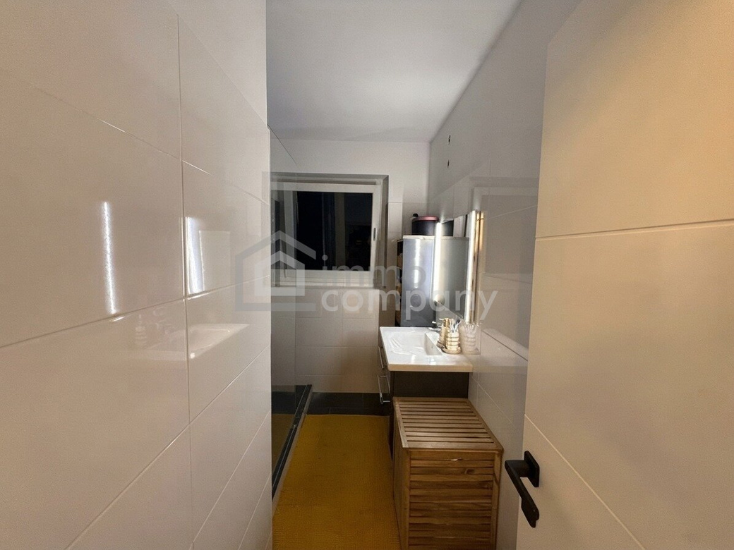 Design trifft auf Eleganz: 4-Zimmerwohnung – Foto 7