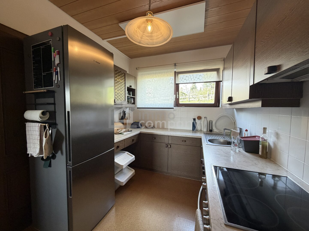 Einfamilienhaus mit großem Garten und begonnenen Modernisierungsmaßnahmen – Foto 4